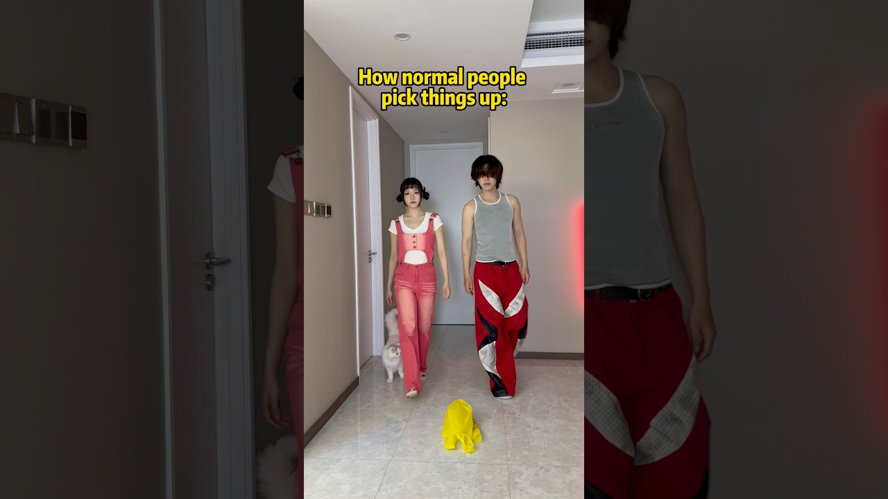 How would you pick things up?#funny #couple #humor