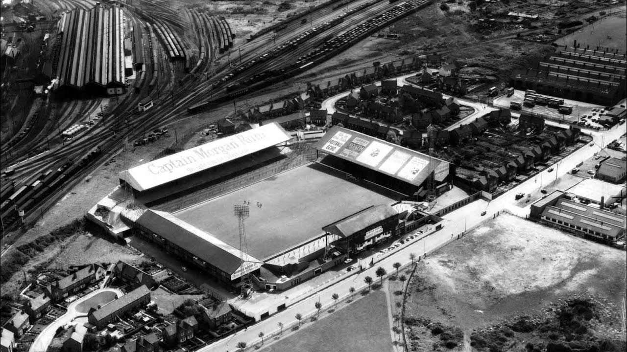 The astonishing story of the forgotten Welsh football giants and the day  Ninian Park erupted into violent chaos - Wales Online