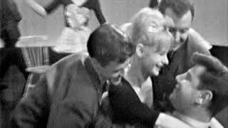 The Royal Showband (with Brendan Bowyer) - Loop De Loop (1963)