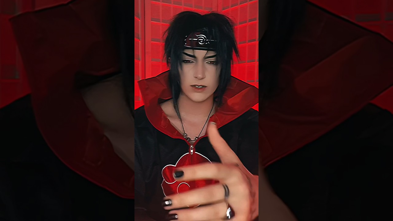 The red is so cool #itachi #cosplay #itachicosplay