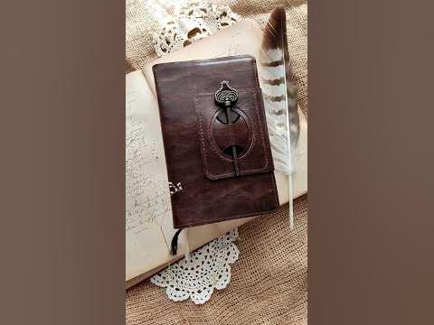 Шкіряний чохол для книги - YouTube