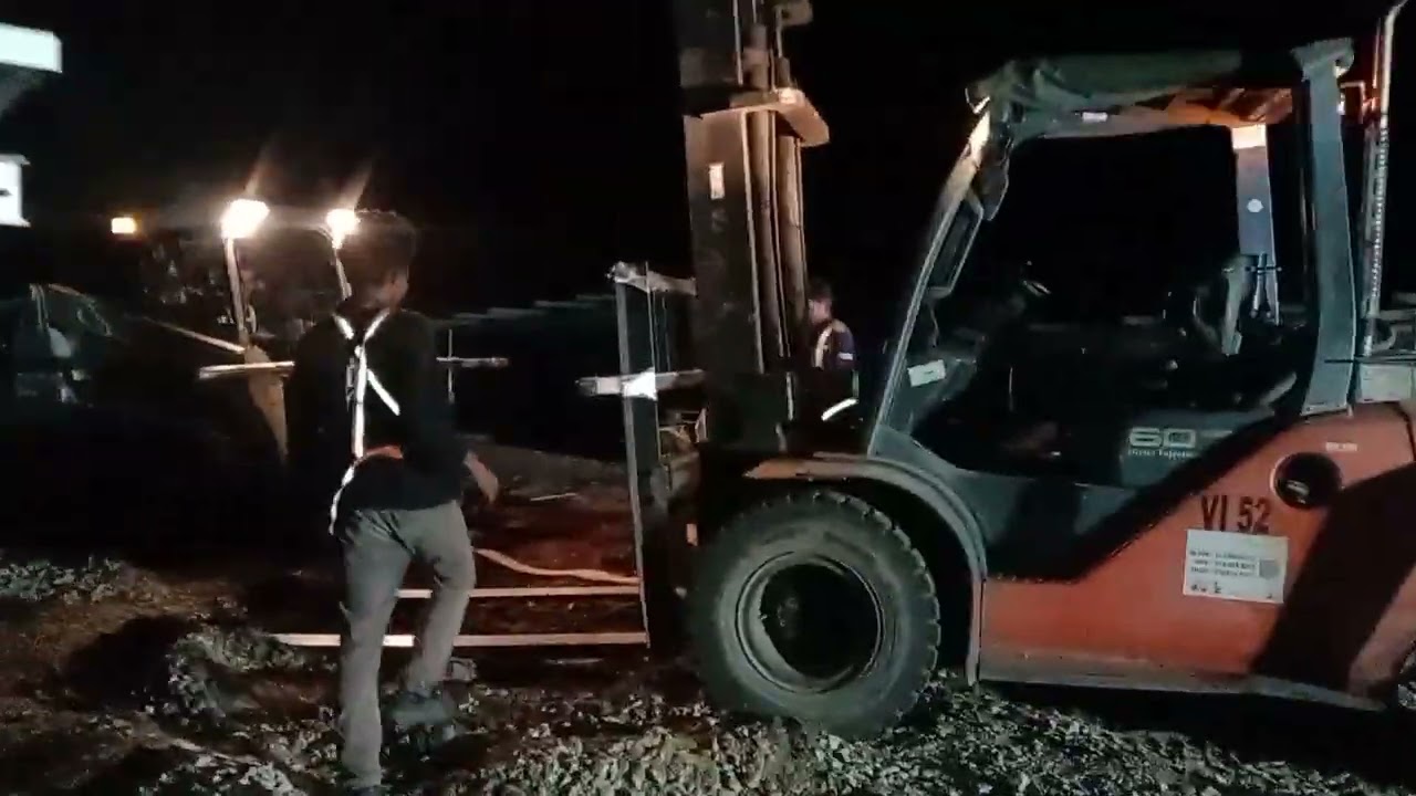 BobCat tarik Forklift 6ton 