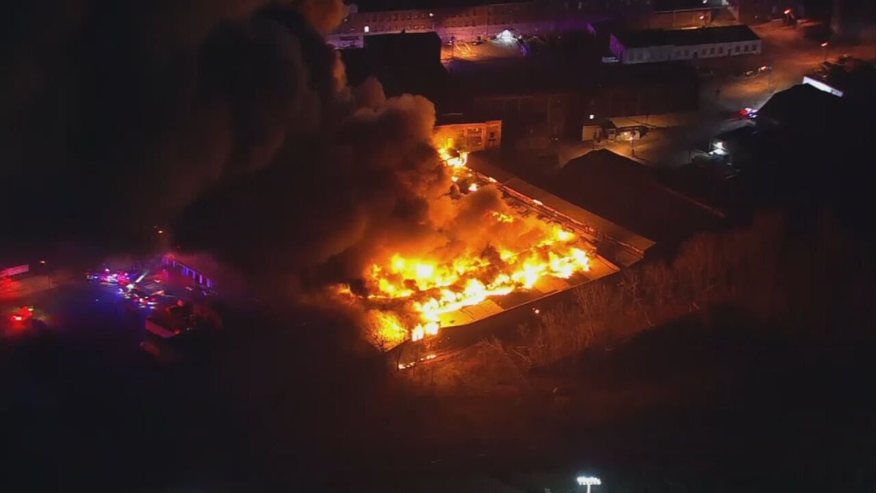 Massive fire tears through New Jersey warehouse - YouTube