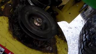 What to look for on a mower deck with belt problems