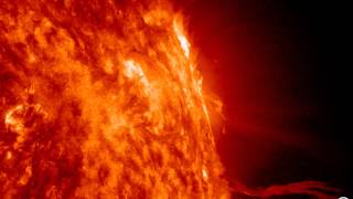 AIA 304 (2012-07-08 17:22:44 - 2012-07-08 22:22:20 UTC)