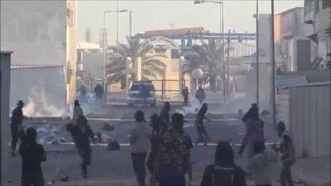 Bahrain : Resistance Movement Clash With Riot Police on Second Day Of (Nimr Strike)