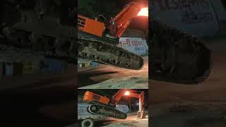 Excavator Loading Tricks to Truck #hitachi #excavator #machine #loading #truck #viral #machinery