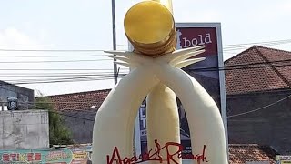 TUGU KARTONYONO BARU