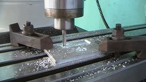 VECTRAX 2-AXIS CNC VERTICAL MILLING MACHINE WITH ANILAM 3200MK CONTROL From Norman Machine Tool