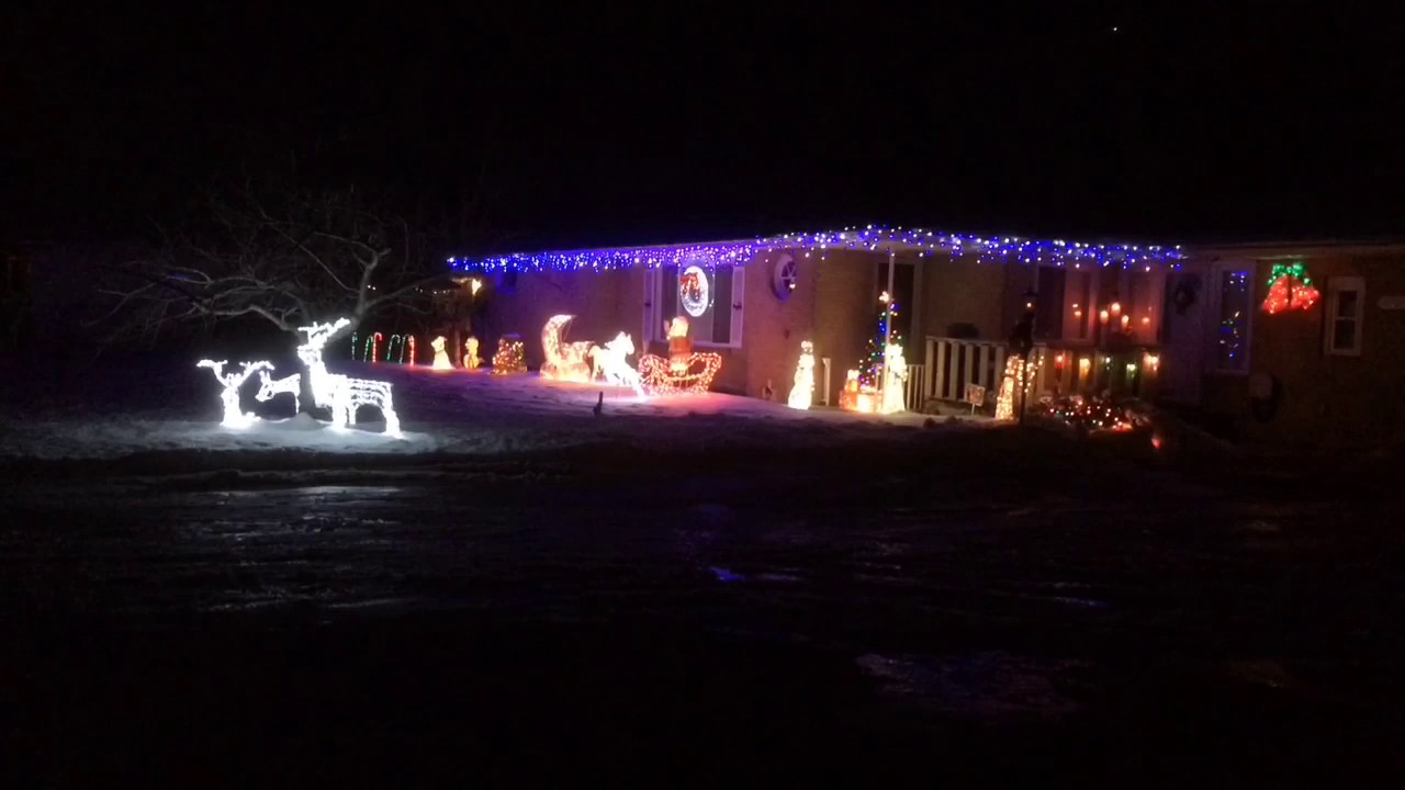 Spectacular Christmas lights of Saginaw County 3605 N. Michigan in Carrollton Township YouTube