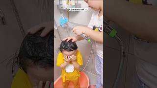 No More Tears! The Baby Shower Cap Every Parent Needs 🛁✨ #babybath #shorts #ytshorts #trending