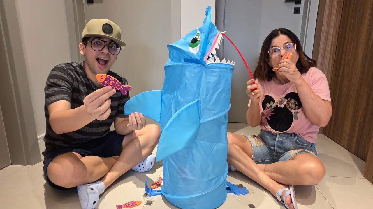 NÃO ACORDE O TUBARÃO ULTRA GIGANTE!!!