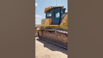 850L John Deere Dozer: Where power meets precision. 💥 #4RiversEquipment #850L #Dozer #JohnDeere