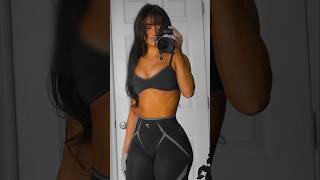 Attractive Jessica Bickling Workout