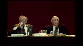 Warren Buffett On: Graham Value vs Moat companies and managing small portfolio Net Worth