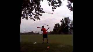 5 clubs practice Px3 pirouettes