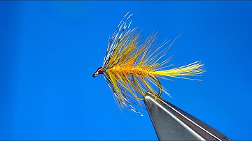 Tying a Golden Olive Bumble Variant with Davie McPhail