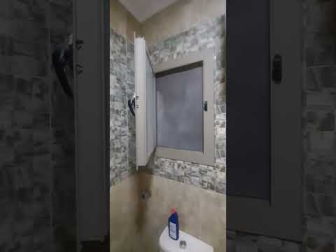 شاهد شباك حمام الوميتال دلفة زجاج و سلك ثابت
