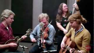 Foghorn Stringband "Riding in an Old Model T" Live at KDHX 2/14/13 chords