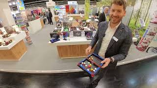 Panoramarundgang über den fischertechnik Stand auf der Spielwarenmesse 2023 mit coolen Baukästen