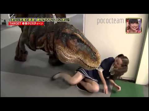 japanese-prank-dinosaur-t-rex-in-hall-way-part-1