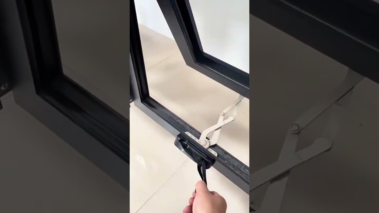 1 Easy to open and close window😏