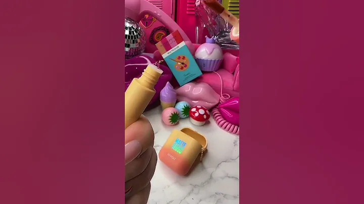 Airpods lipstick with keychain #lipstick #asmr #lipbalm #amazon #amazonbeauty #amazonbestfinds