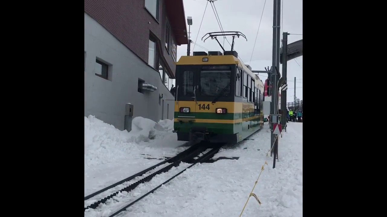 [ FR / DE ] Trafic ferroviaire au Wengernalpbahn / Bahnverkehr auf dem Wengernalpbahn