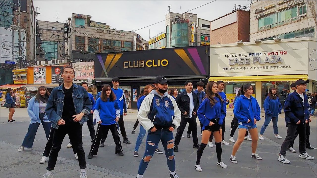 'This is me' The Greatest Showman Flash Mob, in Seoul (2019)