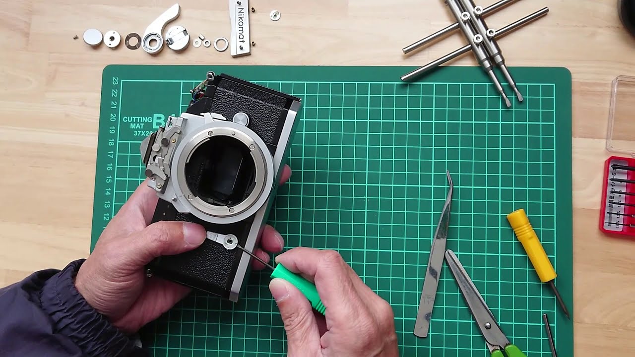 フイルムカメラ Nikomat FTN シルバーからブラックへ　前編