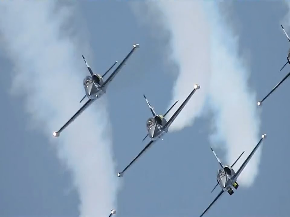 The 57th Annual Chicago Air and Water Show – August 15 & 16 - YouTube
