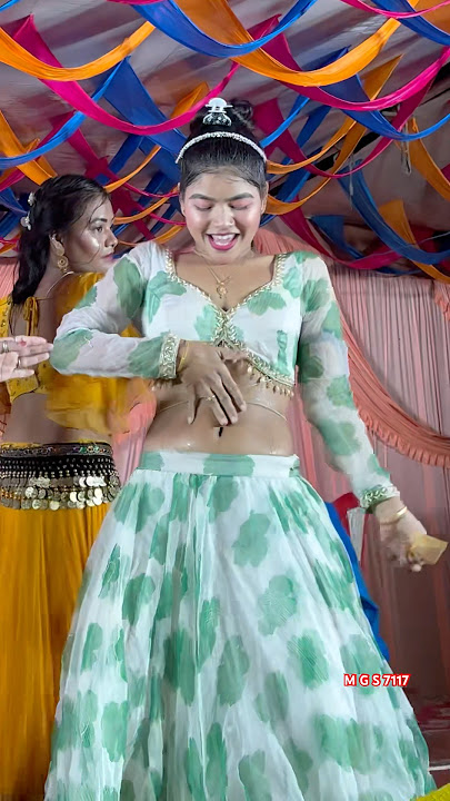 Maya magar chala chala dhaniya dj dance #itz #maya #dance