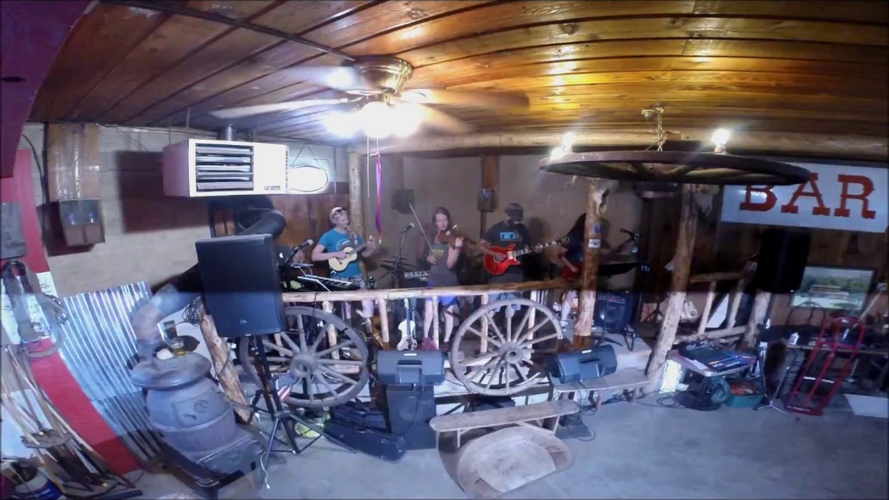 A funny thing happened at The Corner Bar in Yellow Pine Idaho YouTube