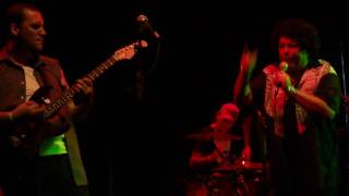 Edy Star e Caverna Guitar Band - Alfomega (Caetano Veloso)