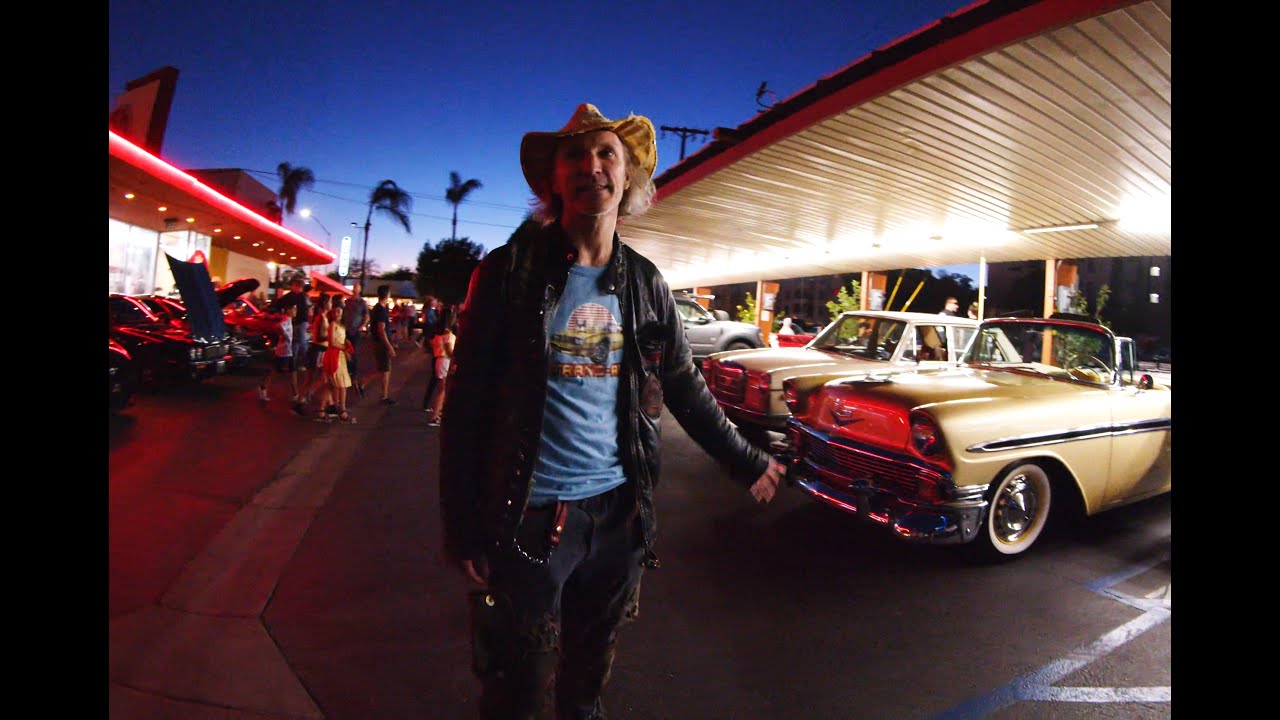 Wastie Birdo in the USA Bob's Big Boy Burbank car show YouTube