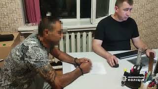 Поліцейські затримали за підозрою у майновому злочині двох жителів Березівки