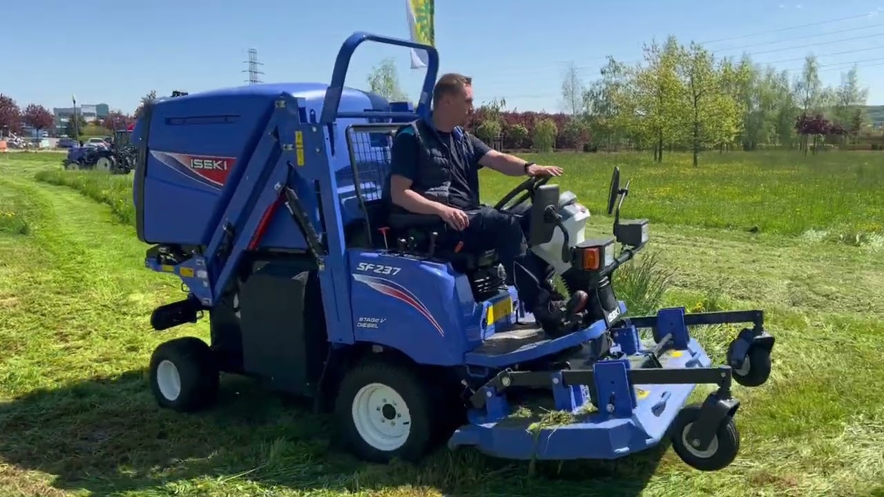 ISEKI SF237 - PARK PAPIESKI W RZESZOWIE.