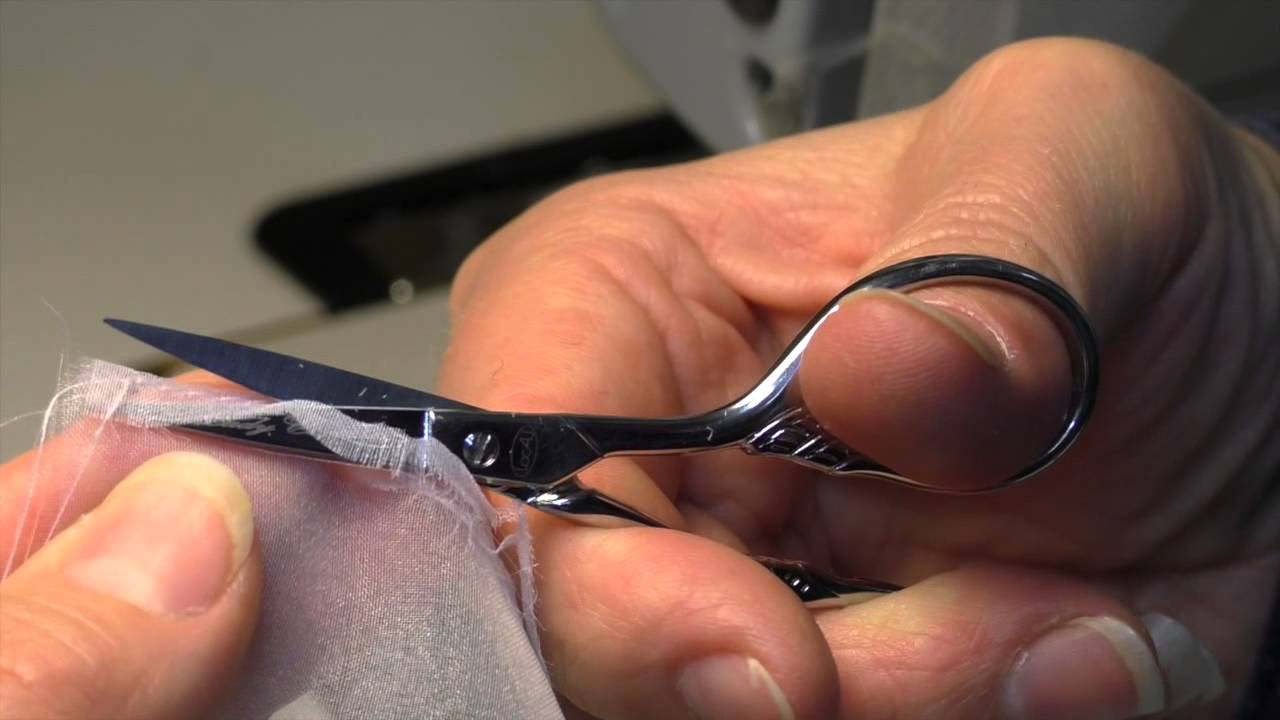 Couture organza, finition