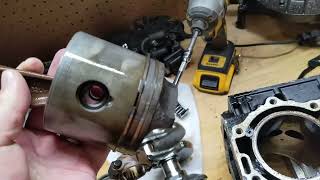 &#39;86 Evinrude 20 HP Outboard Pulled Apart (Video 4)
