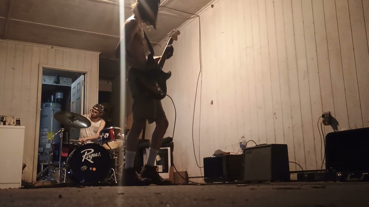 Jersey Shore Shark Attack - Aqua $pirit Reign