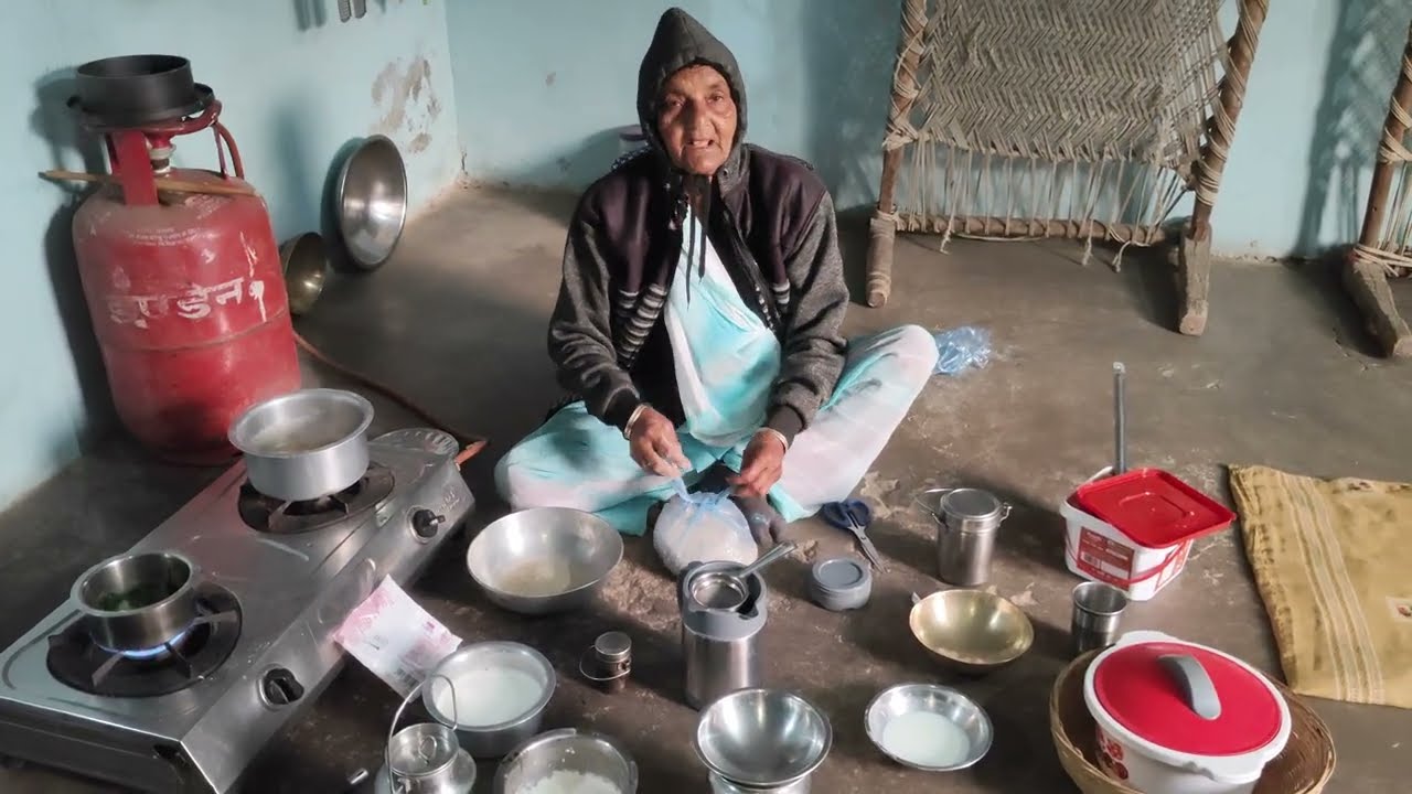 જય બાબારી મિત્રો જય માં રામબાઈ વામૈયા ફેમિલી VLOGS મમ્મી બનાવ્યું એક નવીવસ્તુ 