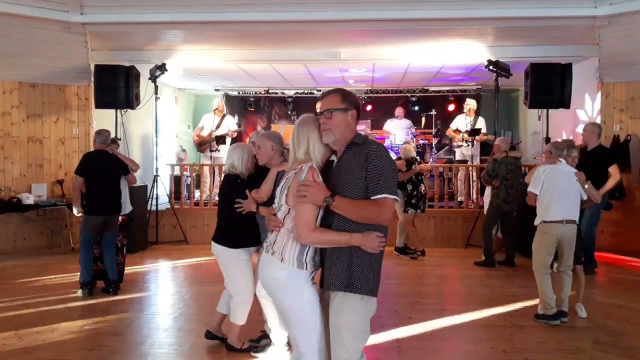 HOLIDAYS på Bergviks Parken juli 2025 vik. Jon Anders Härlig Låt Kramiz