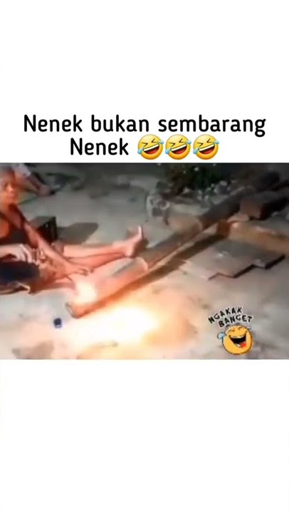 HUMOR SINGKAT - Nenek Siapa Ini Malam-Malam Bukannya Tidur Malah Main Meriam Bambu🤭 #shorts