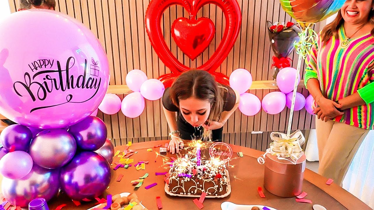 MINHA FAMÍLIA FEZ UMA FESTA SURPRESA PRA MIM!!