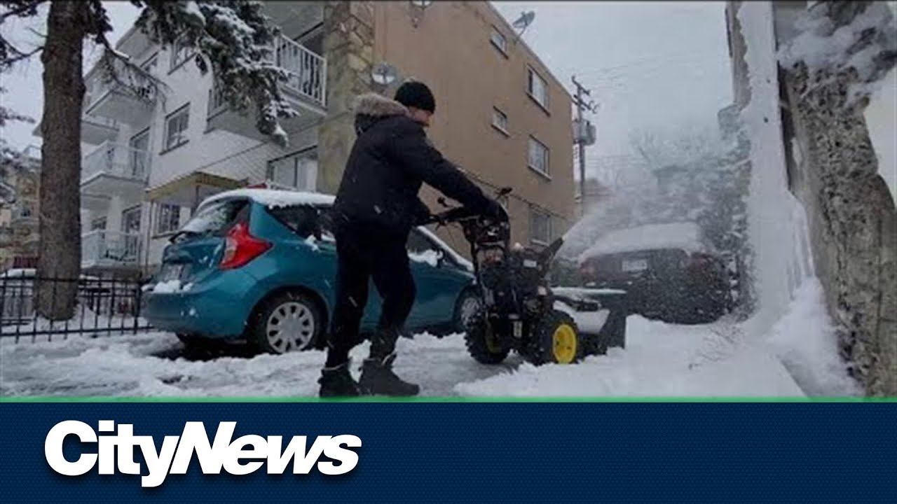 Montreal’s first snowstorm of the season - YouTube
