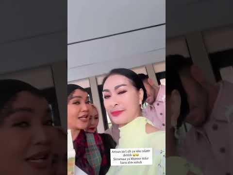 Iis Dahlia (@isdadahlia) archived Instagram Stories compilation from July 30, 2026