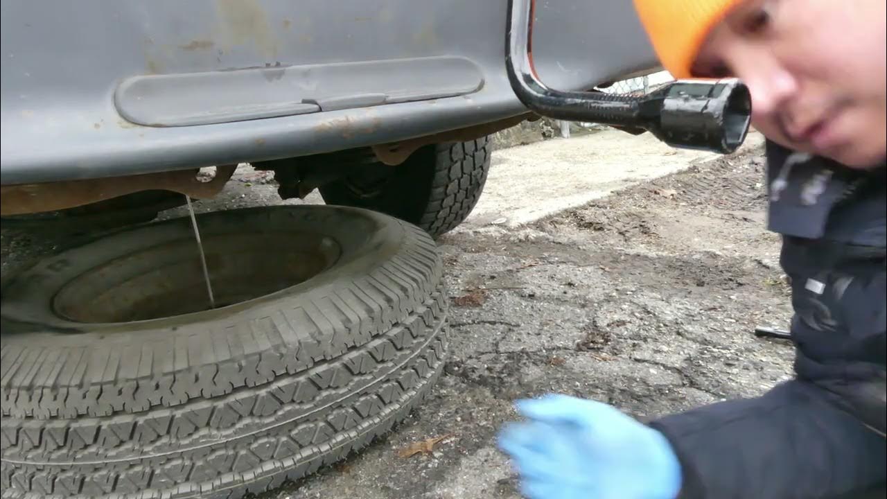 1999 Ford Explorer Spare Tire Removal - YouTube
