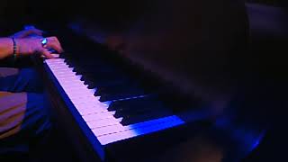 Interlude 6 (Mannheim Steamroller) Christopher-Joel Carter, Piano