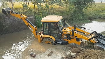JCB Dozer Breaking Bridge Wall - JCB Working For New Bridge Construction - Dozer Video 2