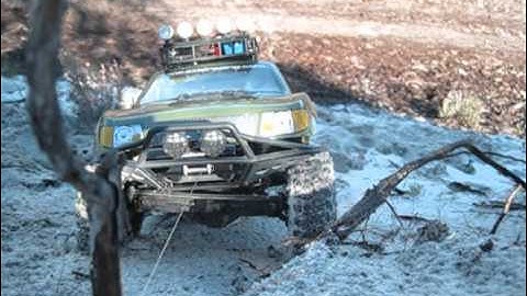 Axial scx10 trail honcho - Preview